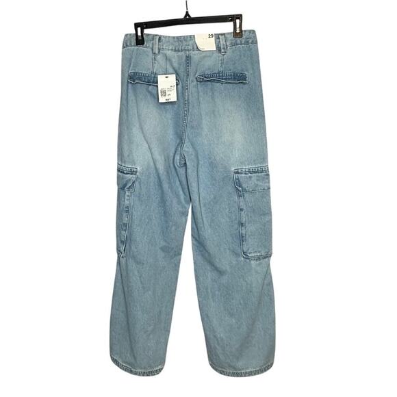 Forever 21 Denim Wide Leg Cargo Light Wash High Rise Pocket Jeans Size 29 New - Picture 2 of 9
